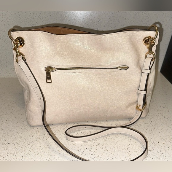 Coach Off-White Leather Shoulder Bag - Picture 2 of 9